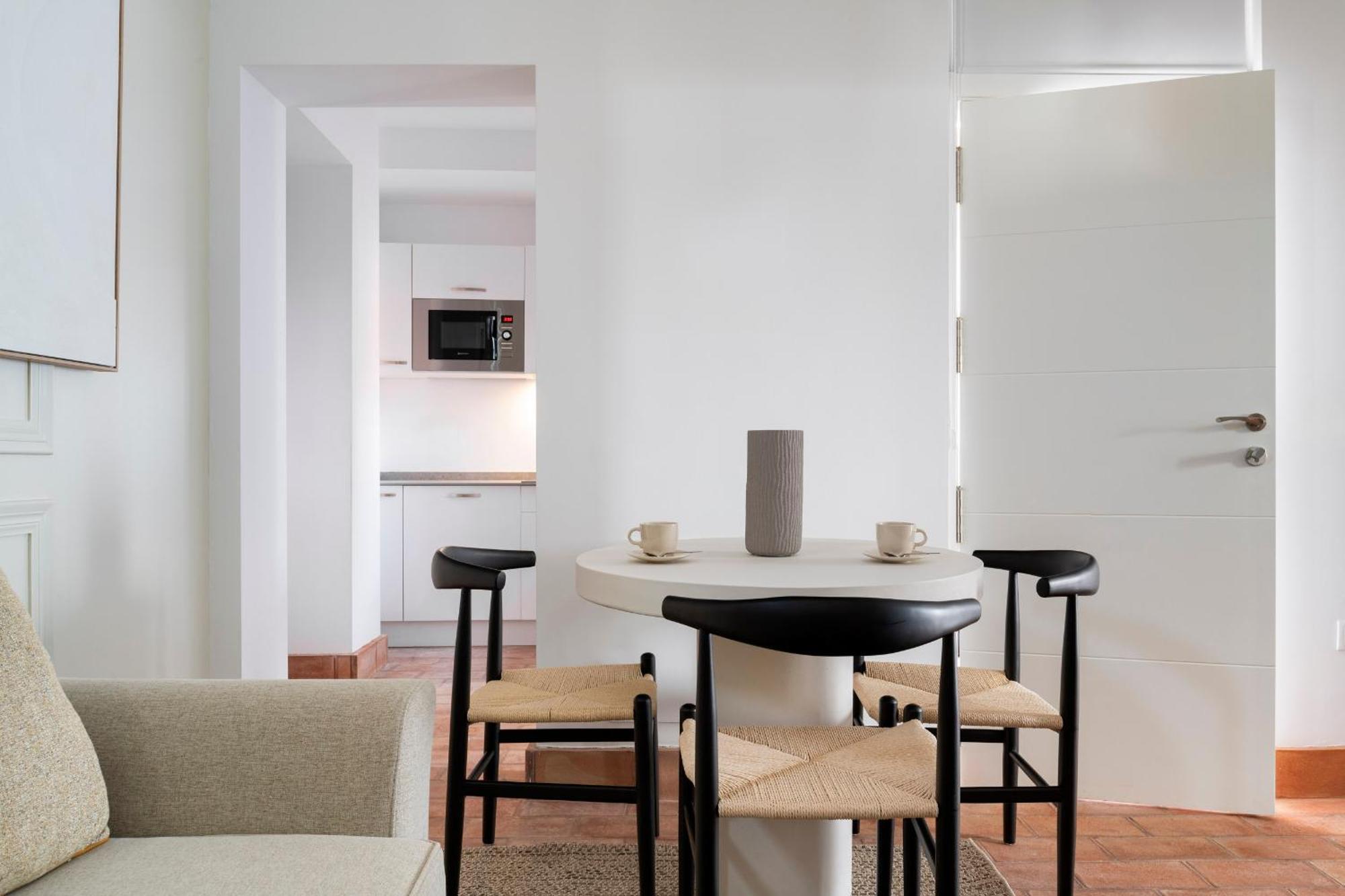 Magno Apartments Santa Clara - Private Terraces With Jacuzzi Σεβίλλη Εξωτερικό φωτογραφία