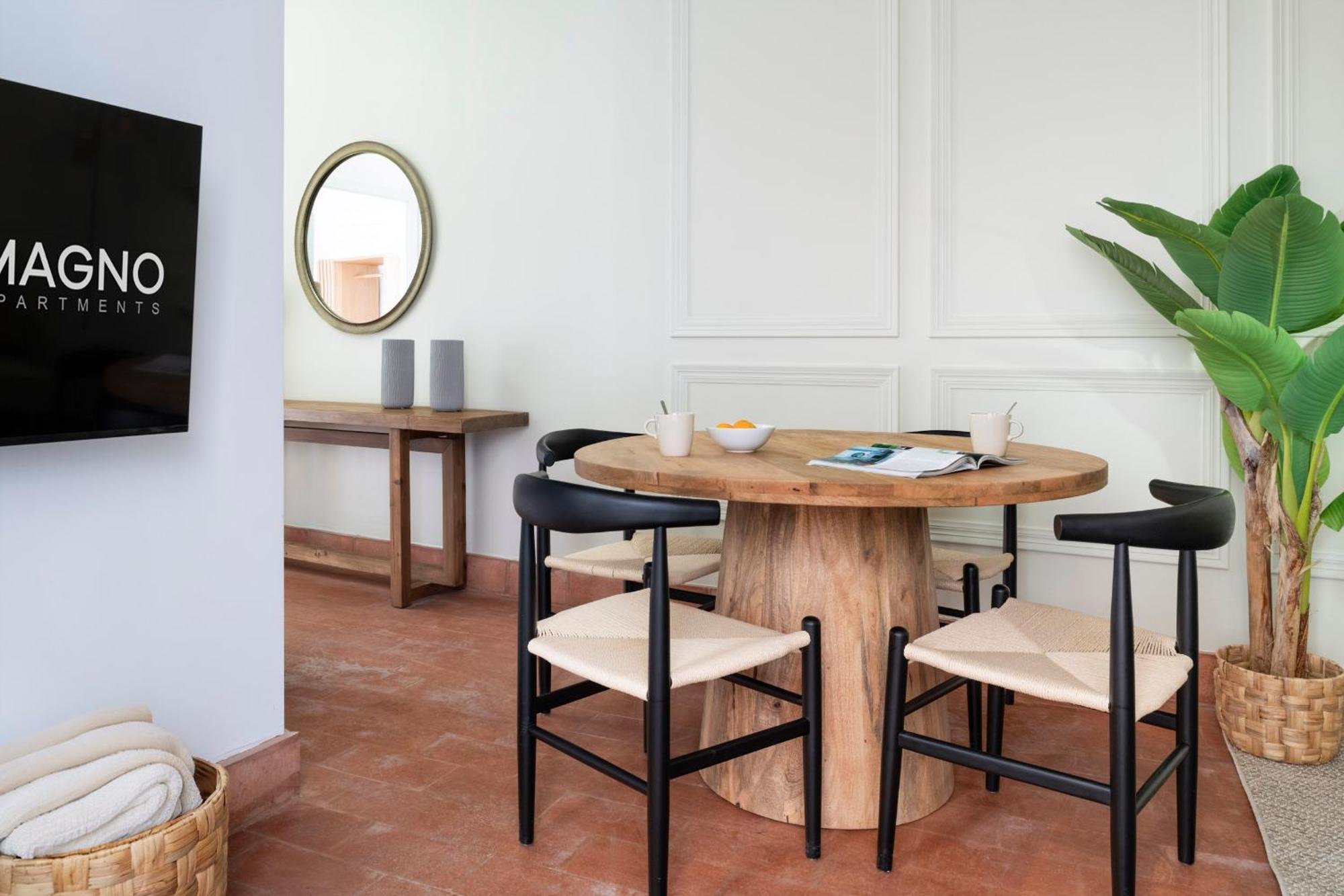 Magno Apartments Santa Clara - Private Terraces With Jacuzzi Σεβίλλη Εξωτερικό φωτογραφία