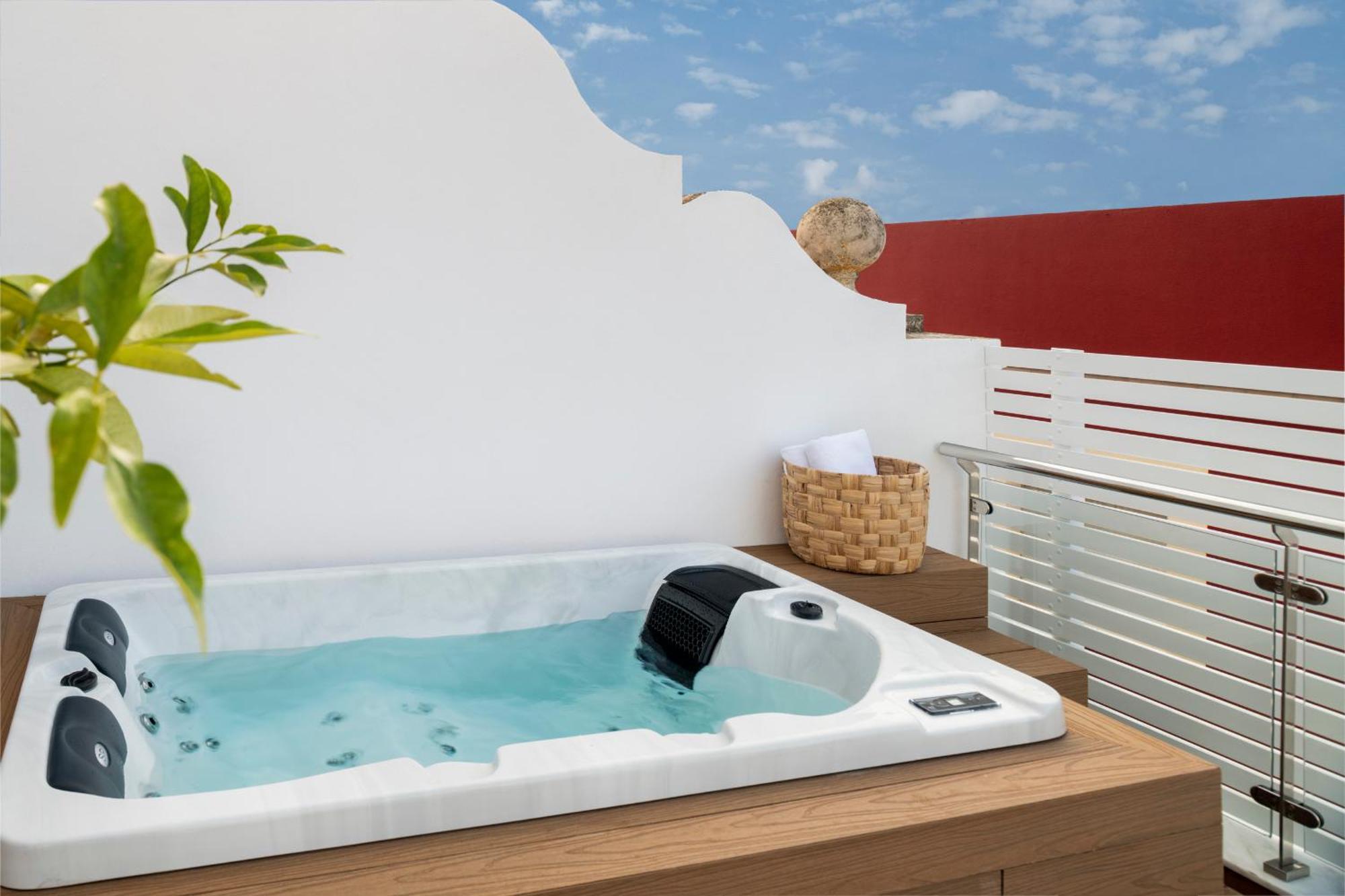 Magno Apartments Santa Clara - Private Terraces With Jacuzzi Σεβίλλη Εξωτερικό φωτογραφία